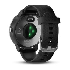 vívoactive® 3 (Silver avec bracelet silicone noir)